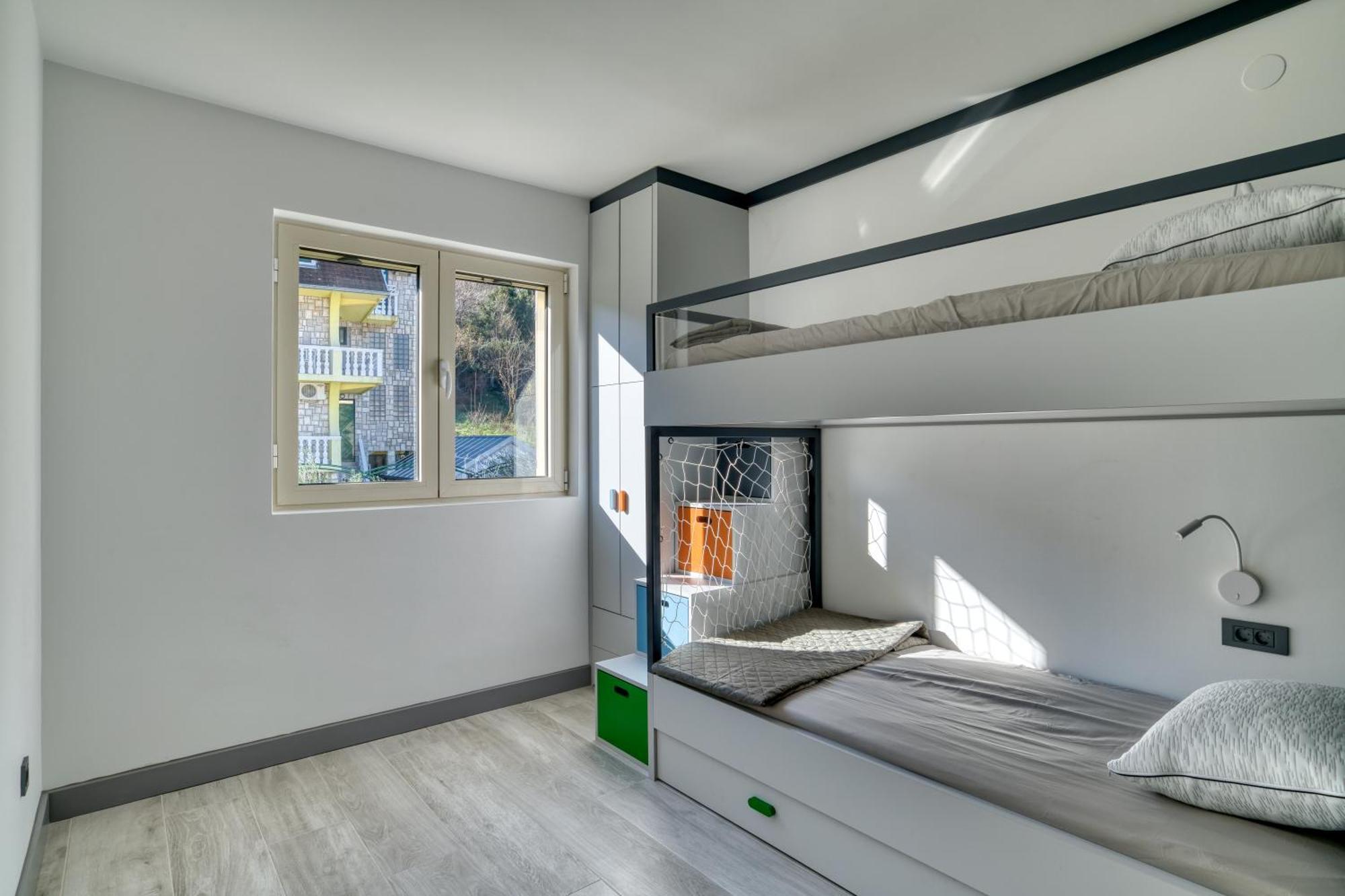 Luxurious 3-Bedroom Apartment By Mn Property Kotor Exterior photo